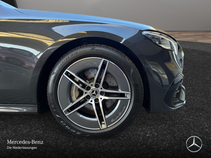 Mercedes-Benz E 300 e T Hybrid AMG 360° Pano Burmester Distr. 9G — photo 6