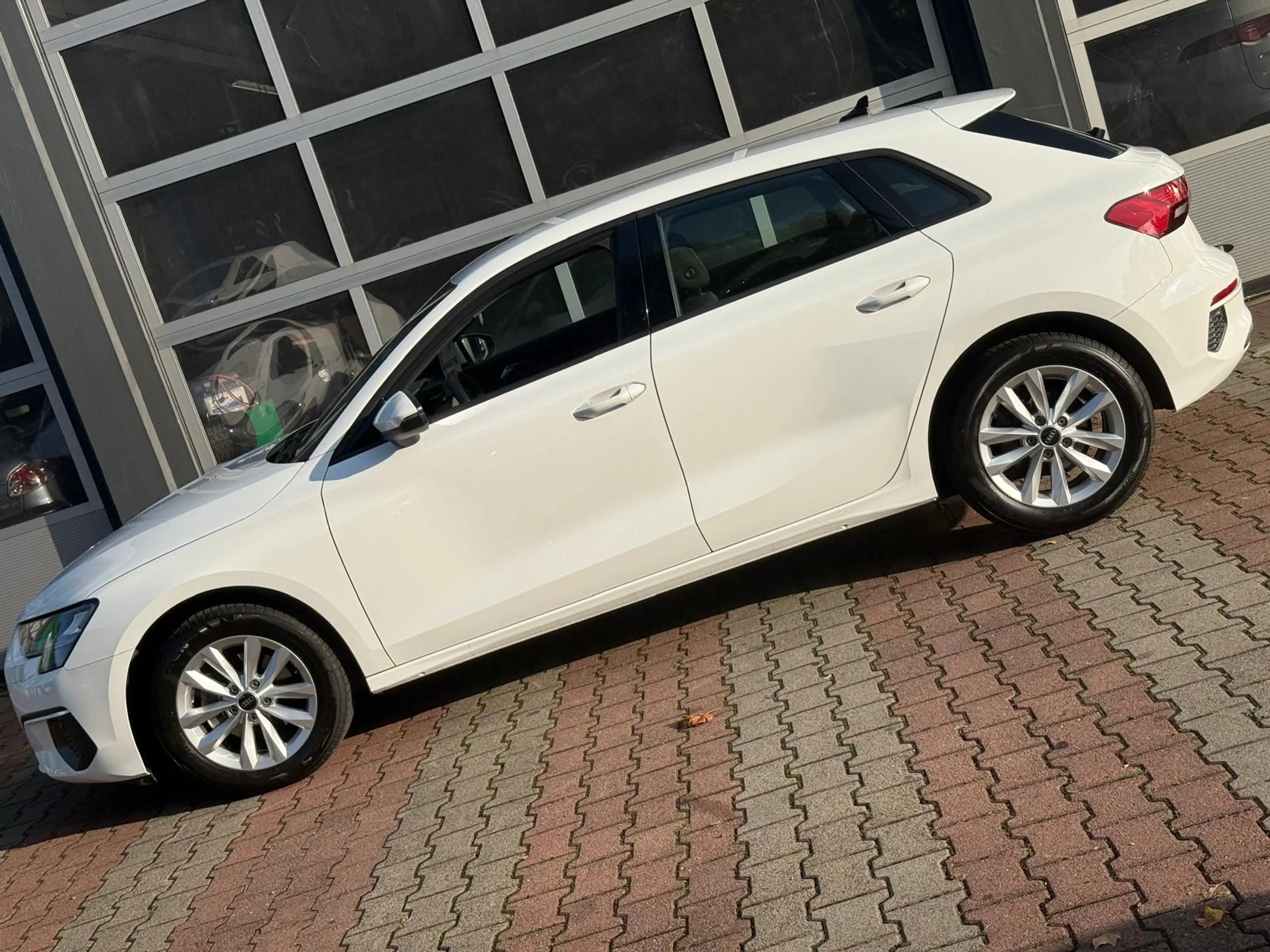 Audi A3 Sportback 30 TFSI  ACC/VIRTUAL COCKPIT/ NAVI/LED Scheiwerfer — photo 5