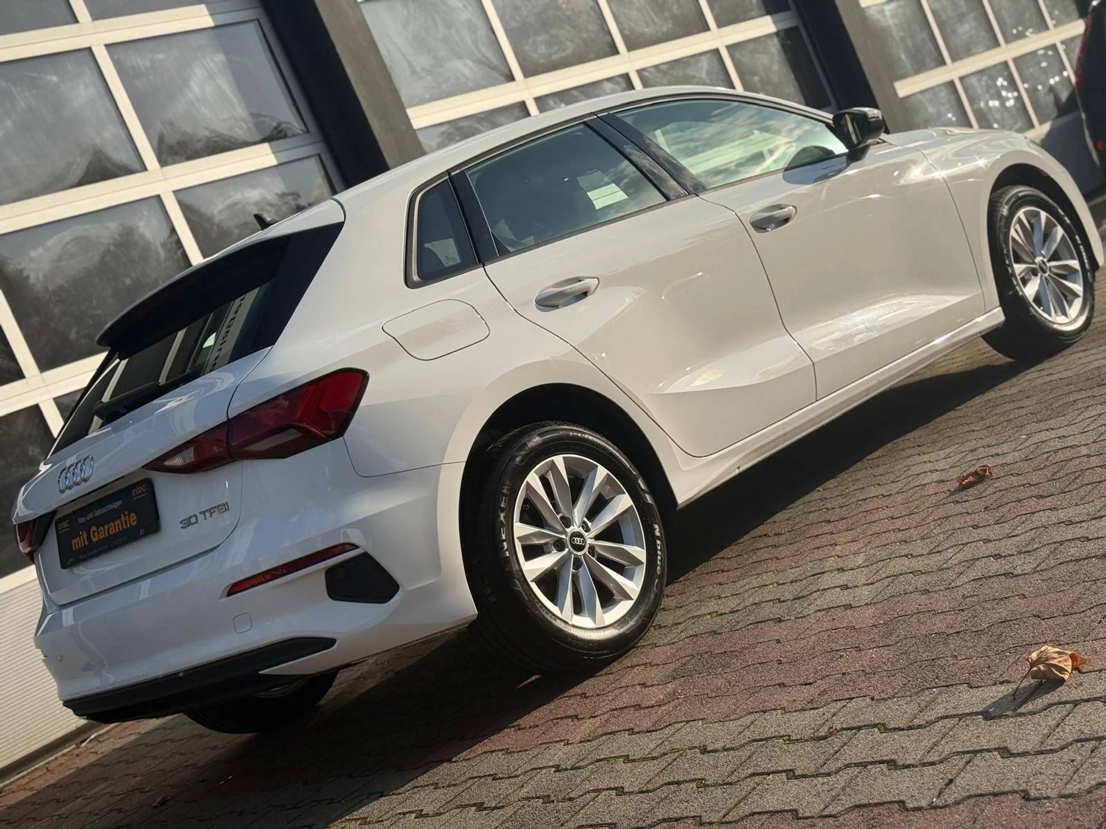 Audi A3 Sportback 30 TFSI  ACC/VIRTUAL COCKPIT/ NAVI/LED Scheiwerfer — photo 10