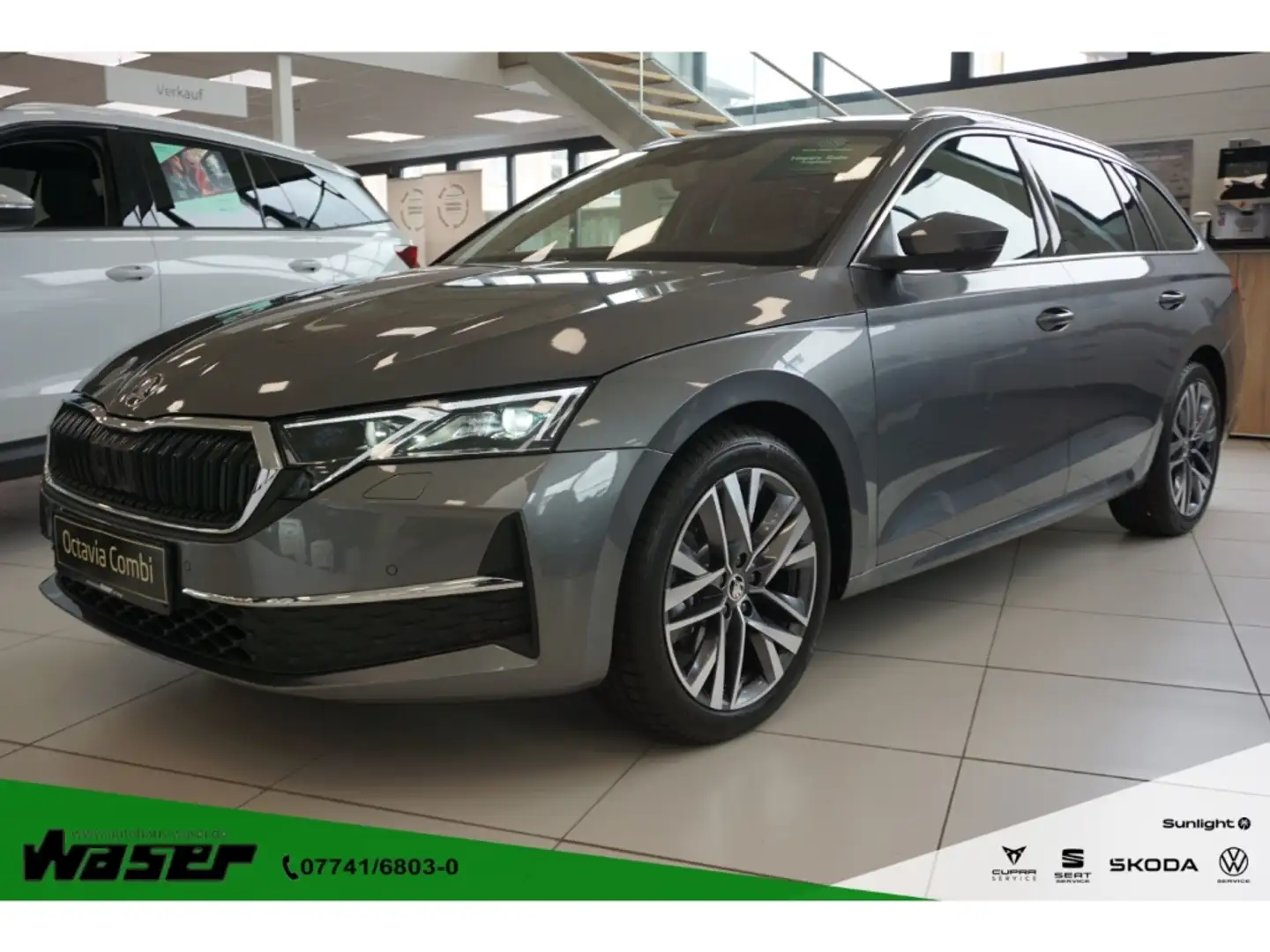 Skoda Octavia Combi 2.0 TDI Ultimate DSG Matrix Pano Canton Lede Grau - 1