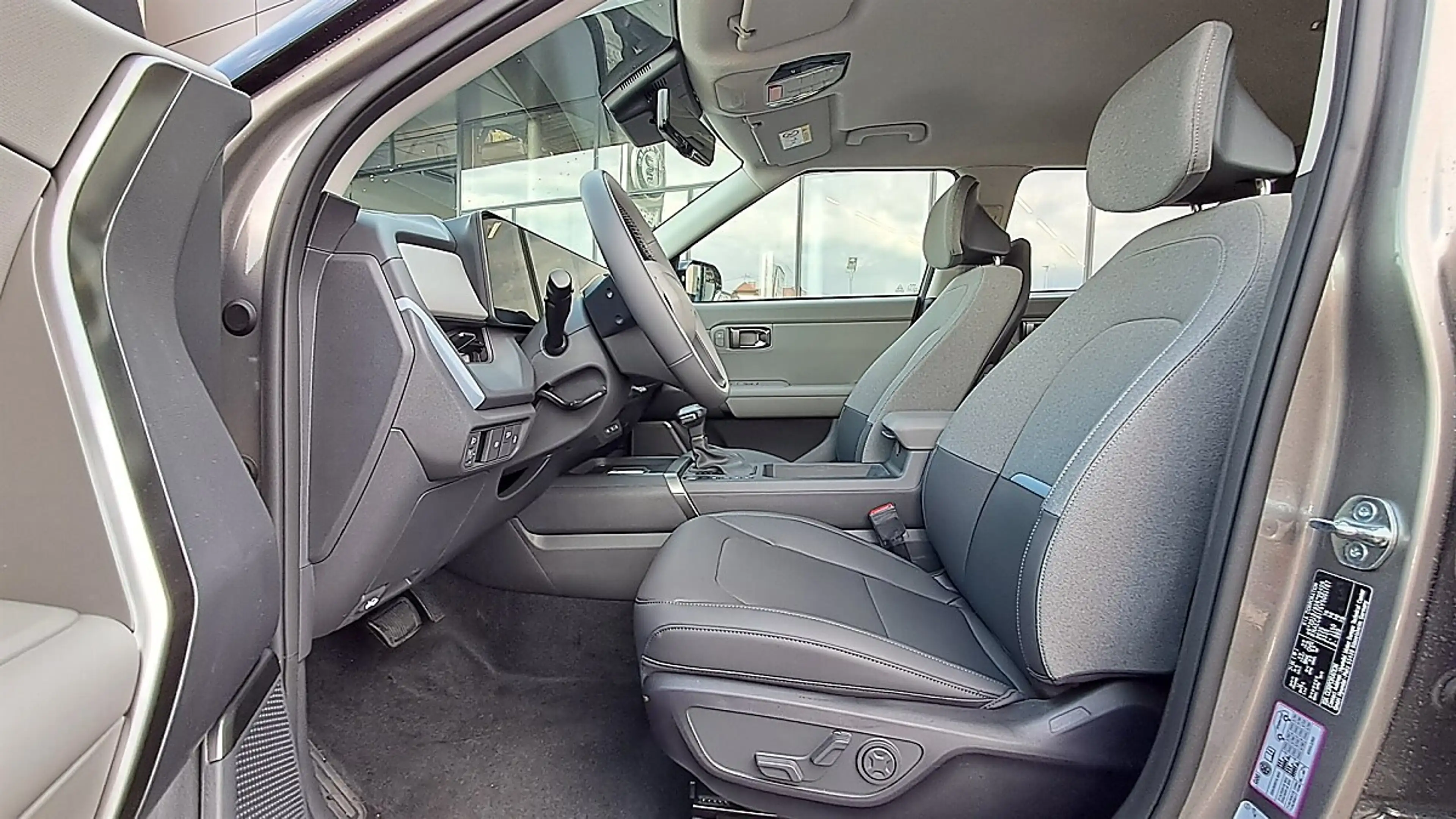 Kia Seltos 1,6 TGDI 180 2WD Silber Aut. — photo 12