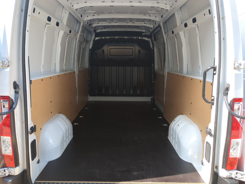 Renault Master dCi 180 3,5t L3H2 Extra Klima+PDC+Radio — photo 15