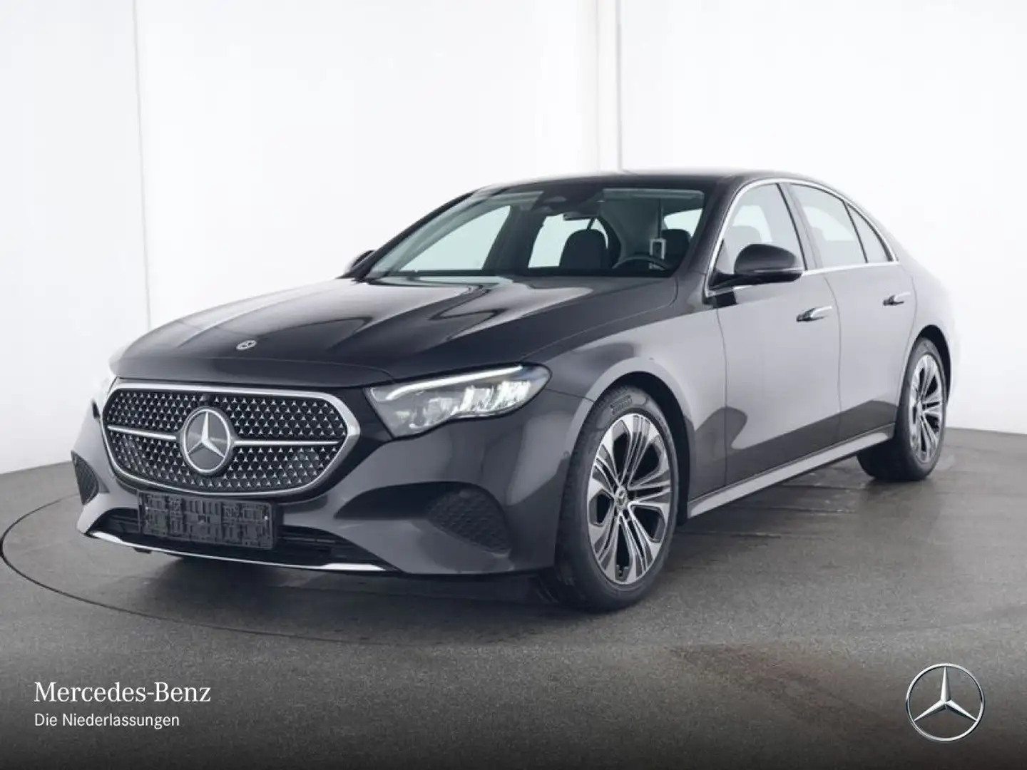 Mercedes-Benz E 220 d Avantgarde Distr. LED Kamera Spurhalt-Ass Grau - 2