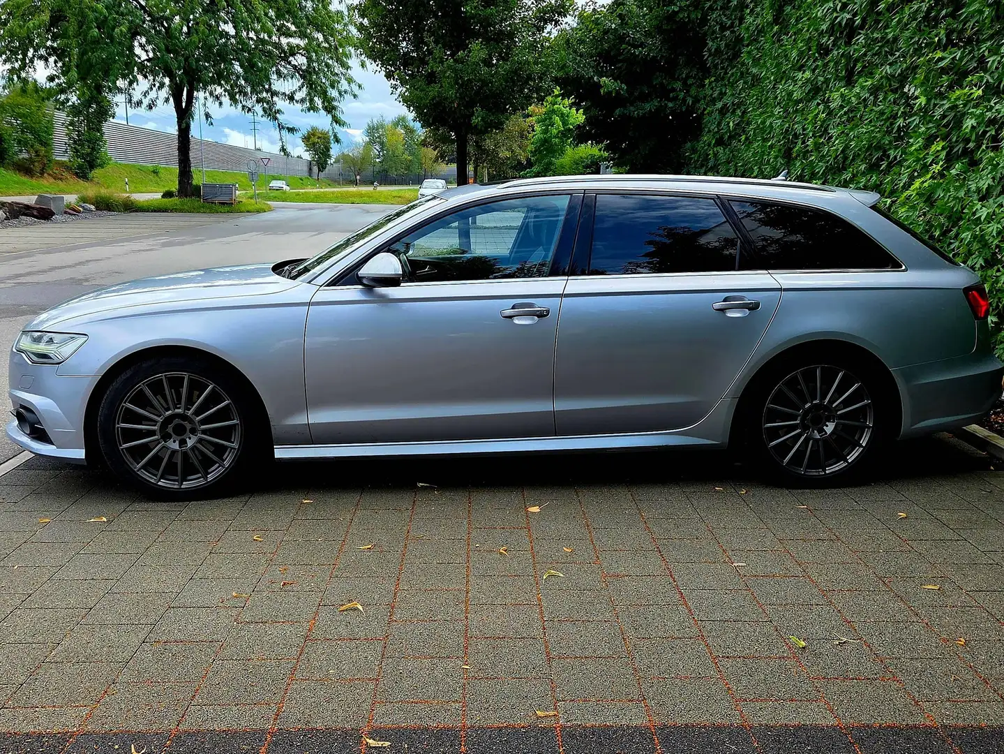 Audi A6 A6 Avant 3,0 TDI Quattro Sport S-tronic, ACC, HUD, Luft, Pano, LED, Kamera Grau - 2