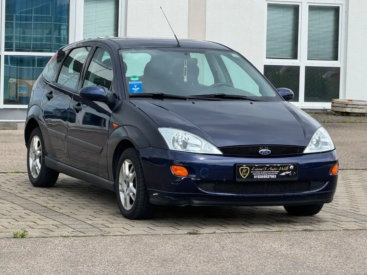 Ford Focus 1.4 Trend Klima TÜV/AU 11.2025 Burdeos - 1