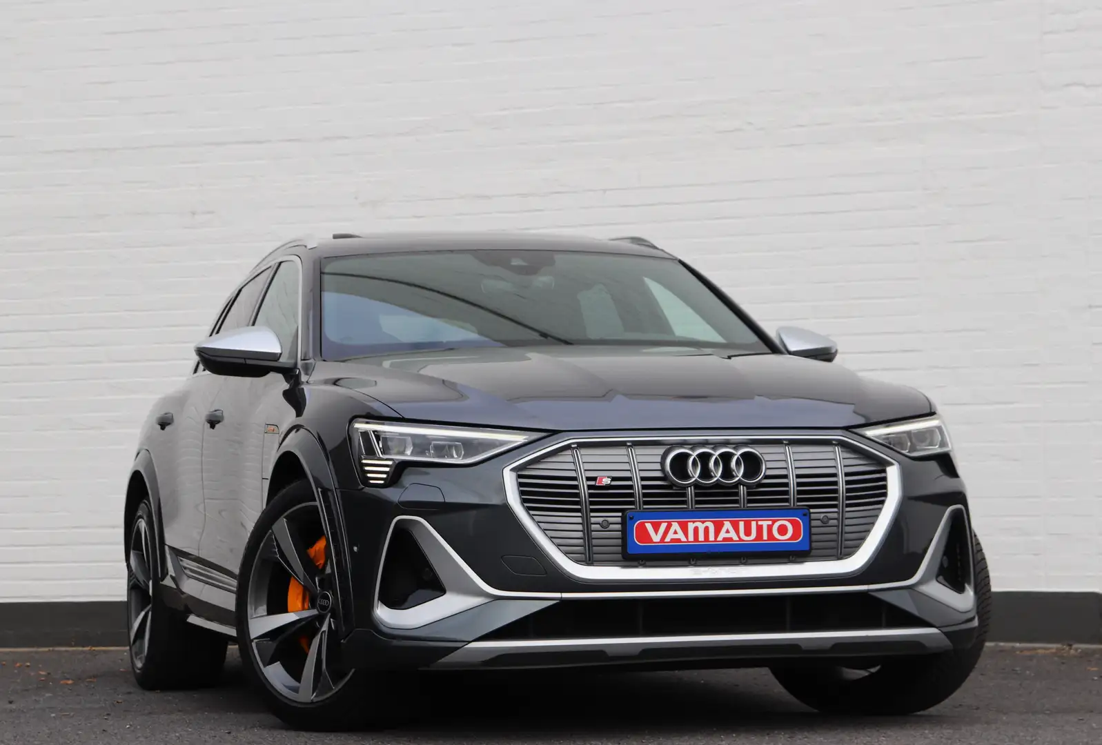 Audi e-tron S Quattro - Pano/Matrix/Keyless/B&O/S-Seat/Cam/21" Grijs - 1