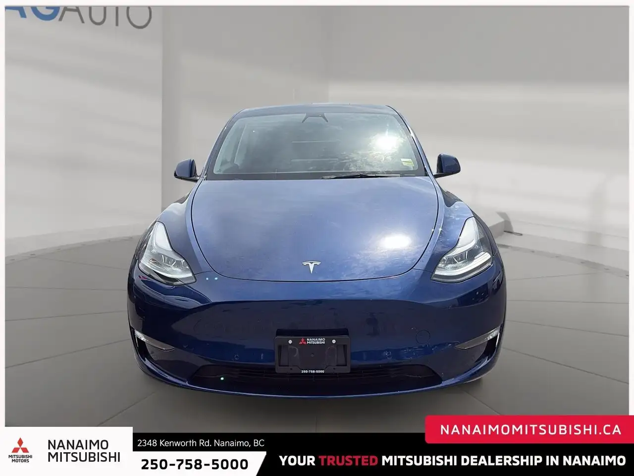 Tesla Model Y снимка Tesla Model Y
