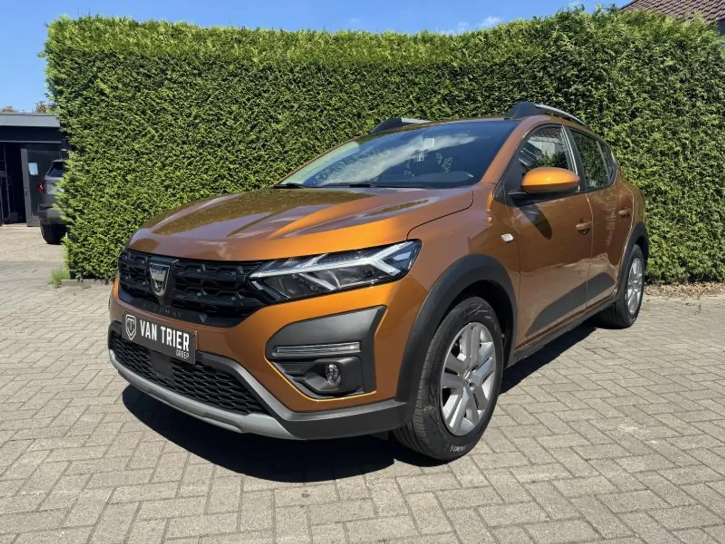 Dacia Sandero Stepway Comfort TCe 90 Orange - 1