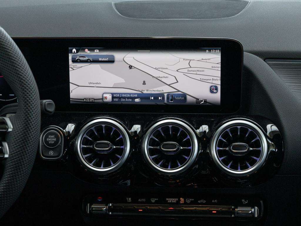Mercedes-Benz GLA 180