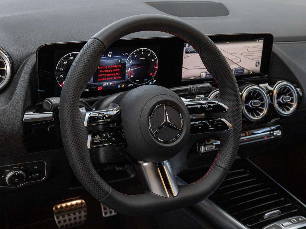 Mercedes-Benz GLA 180