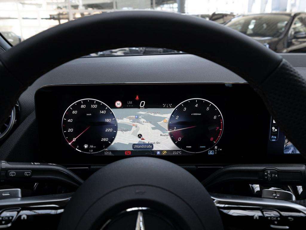Mercedes-Benz GLA 180
