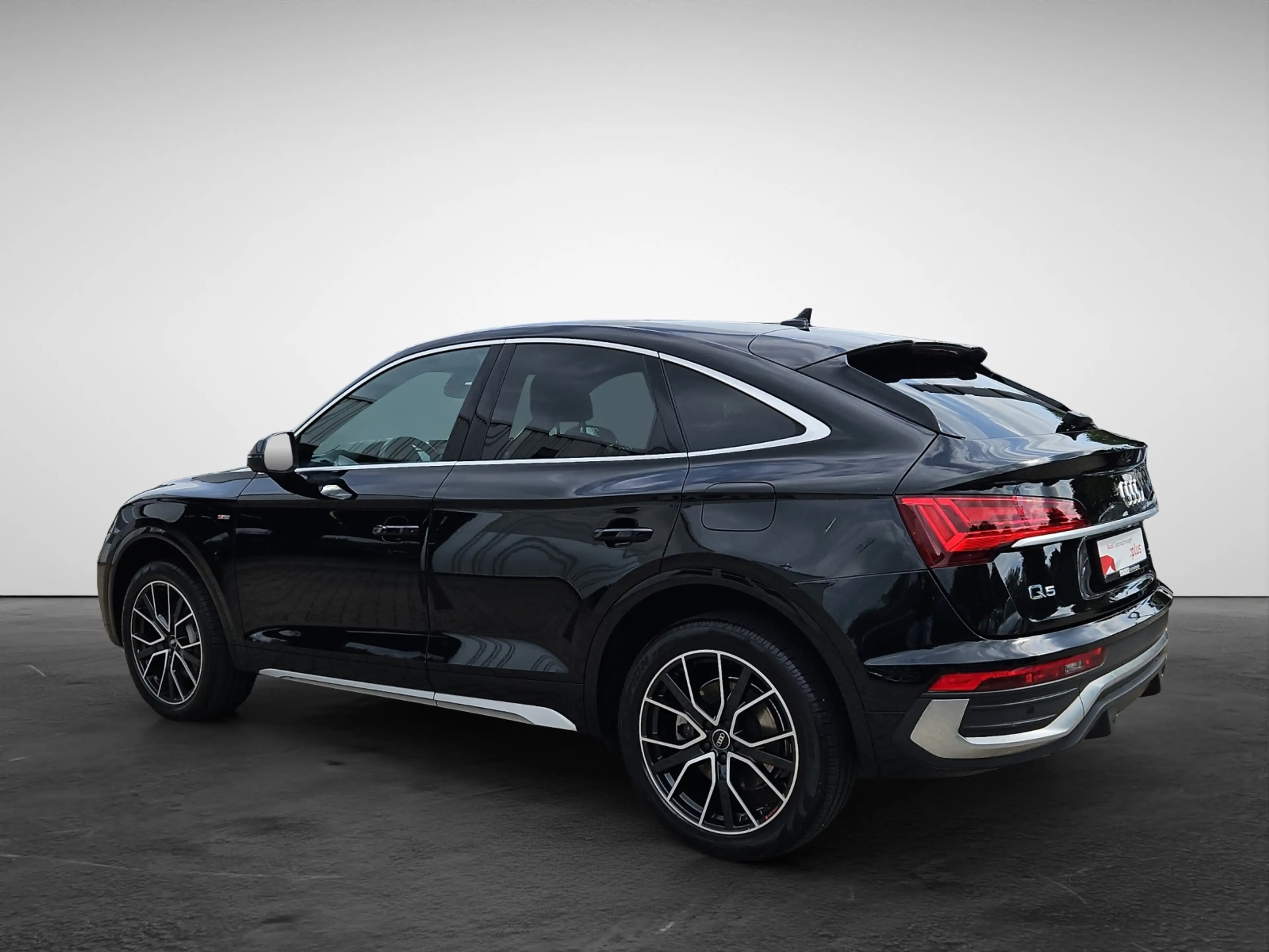 Audi Q5 Sportback 50 TFSI e S line NaviPlus LED 20-Zoll... — photo 4