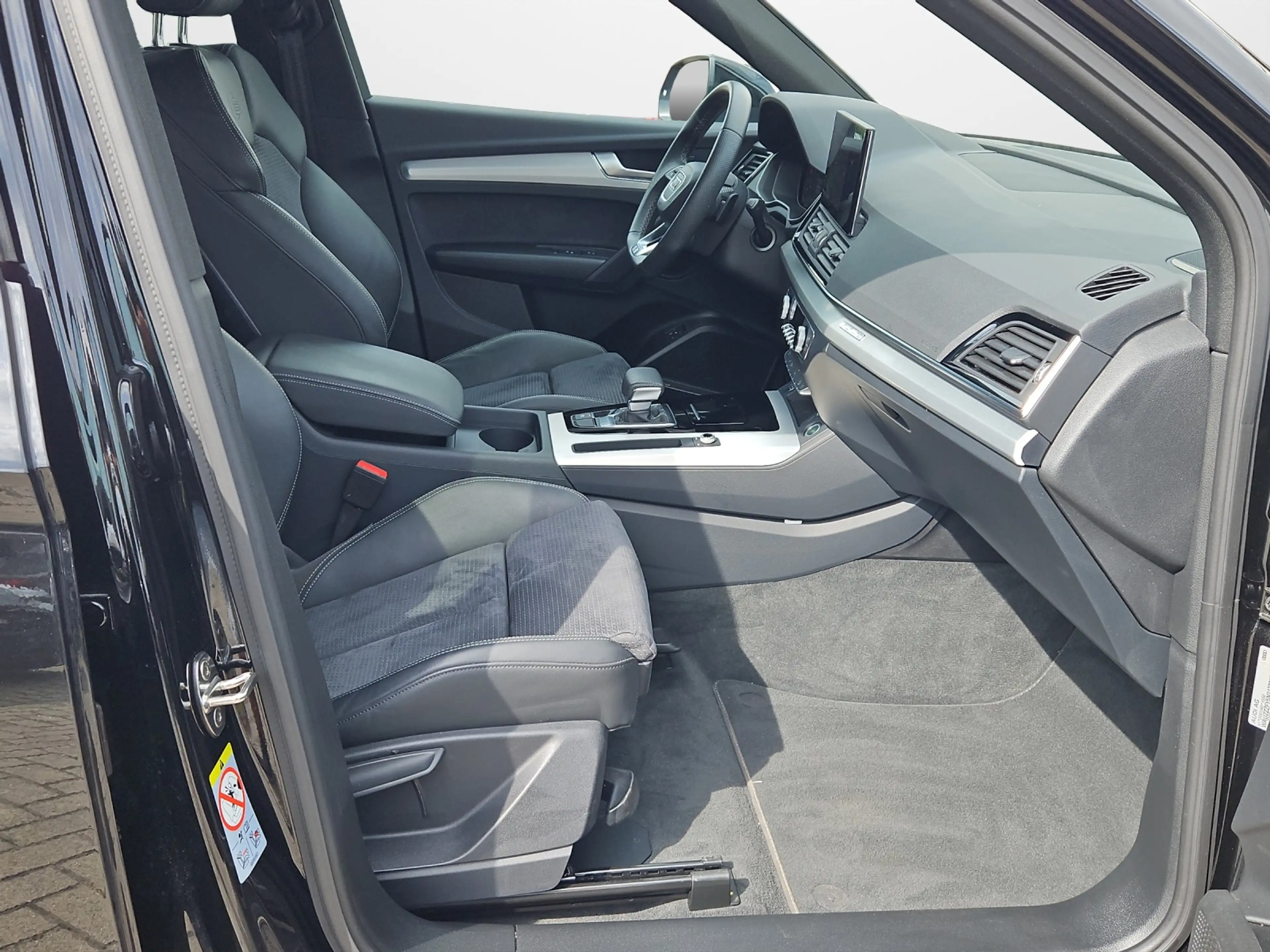 Audi Q5 Sportback 50 TFSI e S line NaviPlus LED 20-Zoll... — photo 13