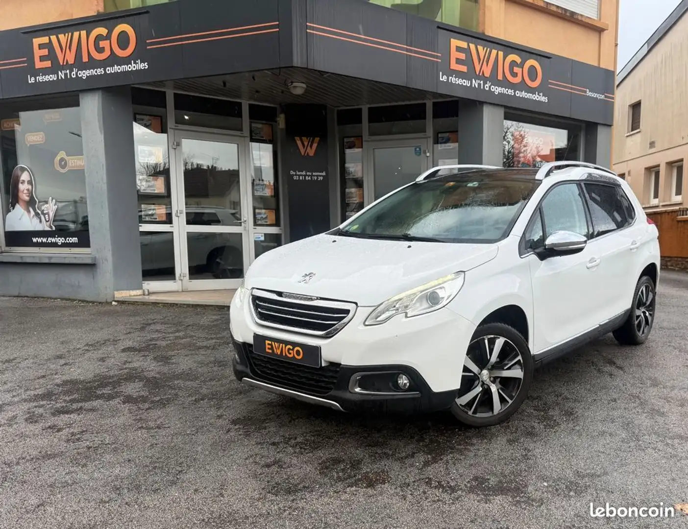 Peugeot 2008 generation-i 1.6 e-hdi 115 ch feline titane entretien Weiß - 1