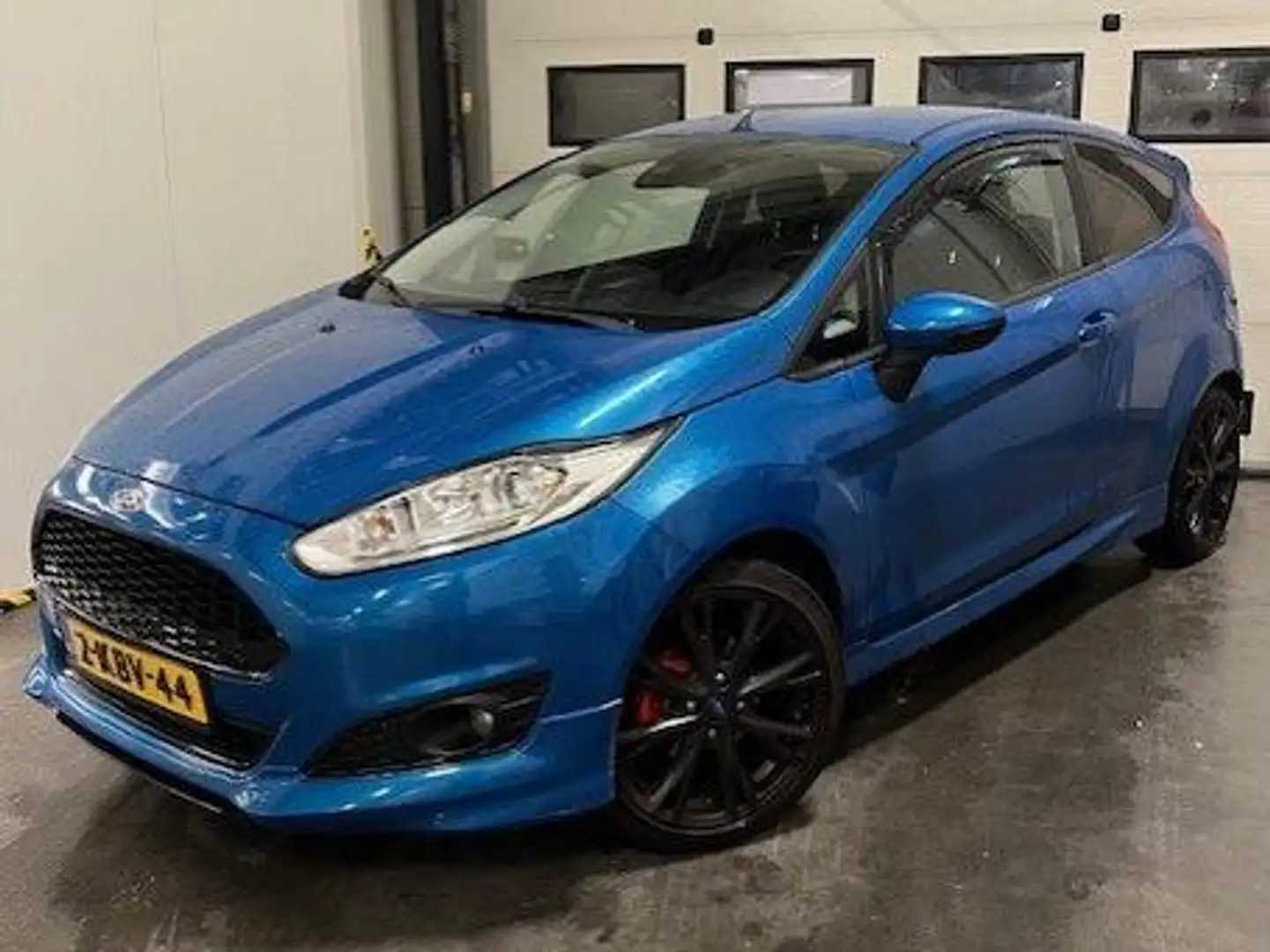 Ford Fiesta Fiesta 1.0 EcoB. Sport Stage 1 Blauw - 2