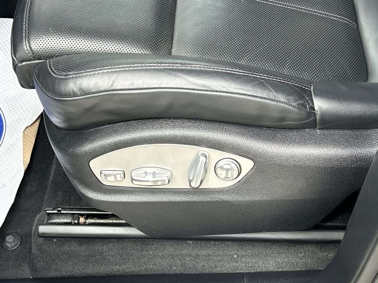 2020 Porsche Macan Premium PKG Plus | Memory PKG | Smoking PKG Porsch 4 cyl thumb 20