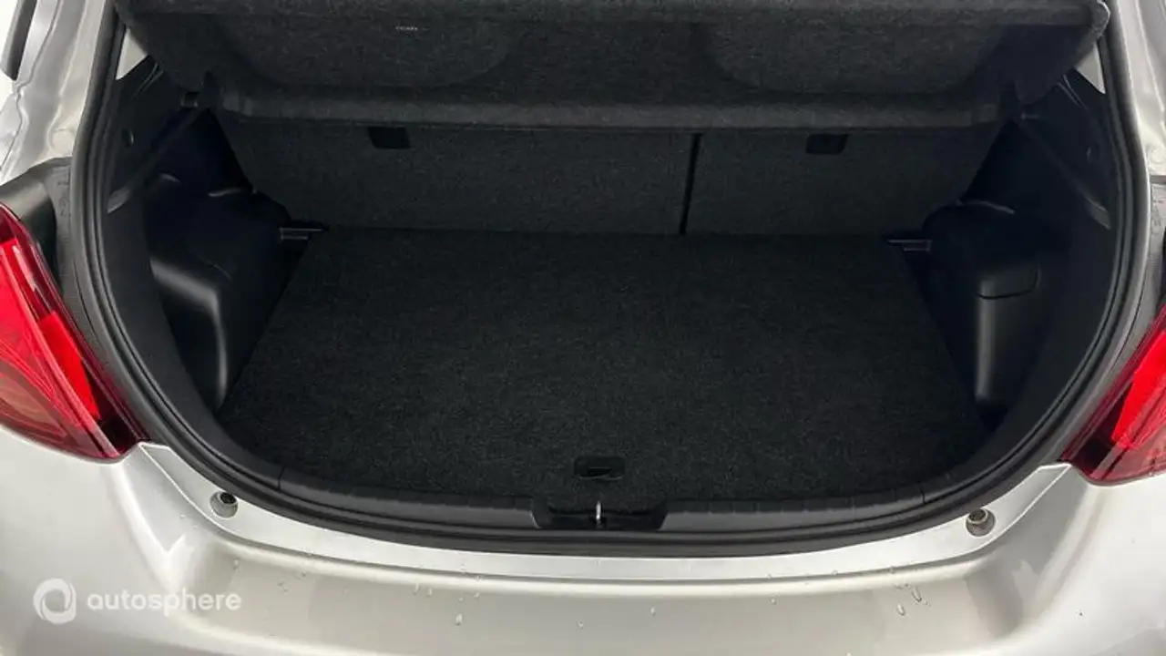 Toyota Yaris Yaris — photo 14