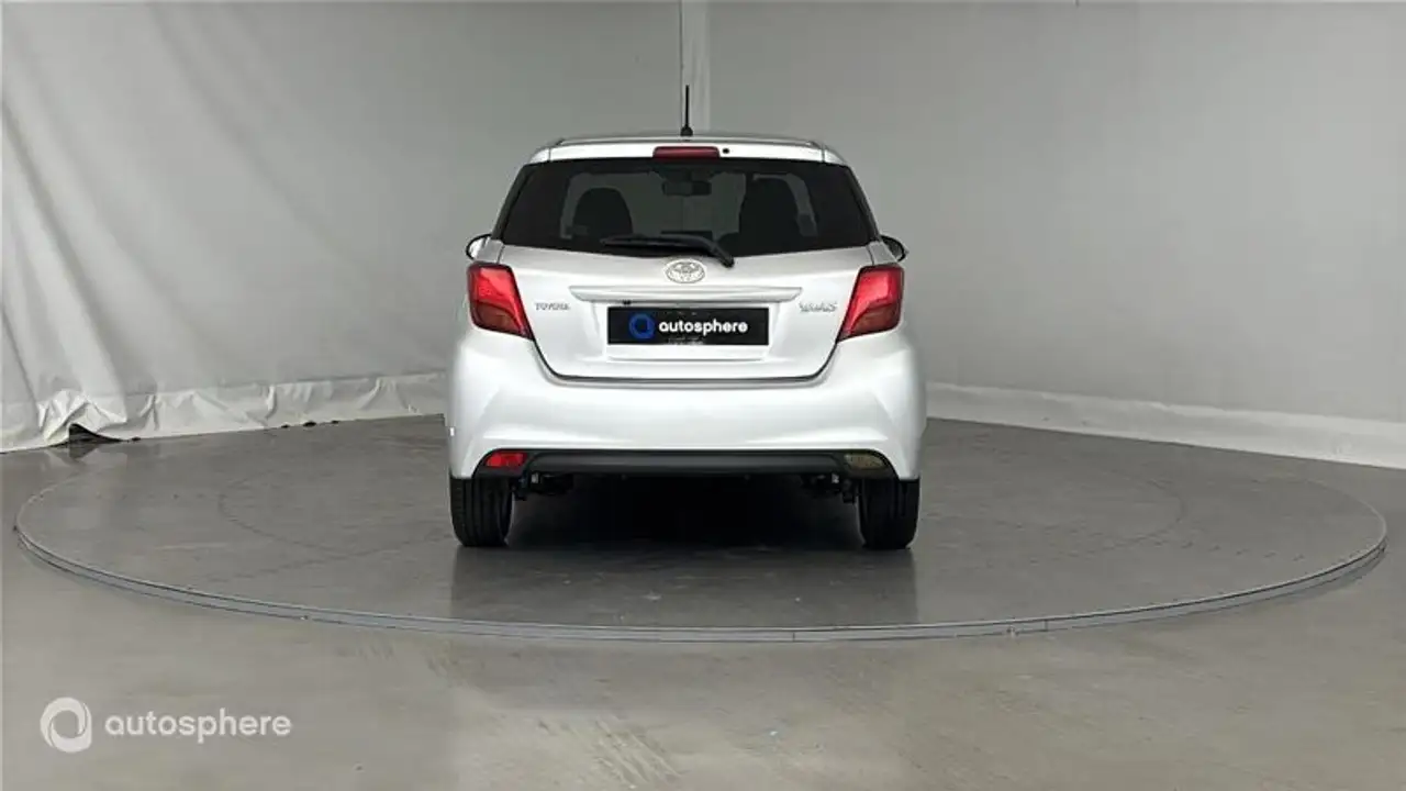 Toyota Yaris Yaris — photo 6