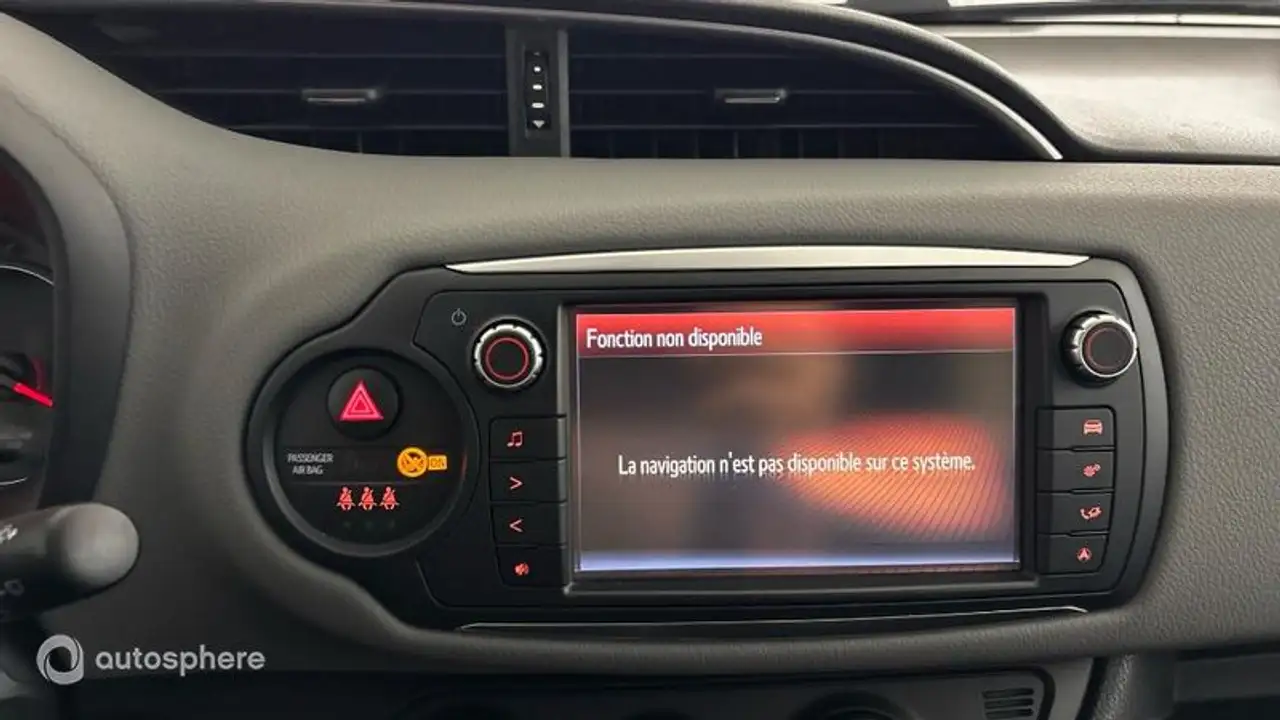 Toyota Yaris Yaris — photo 18