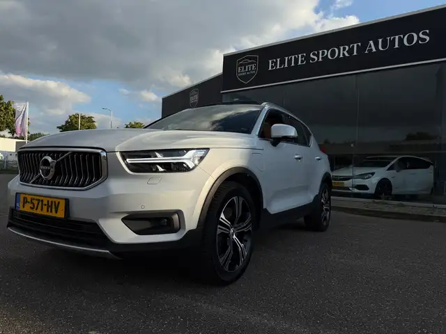 2022 Volvo XC40 in Grey for sale