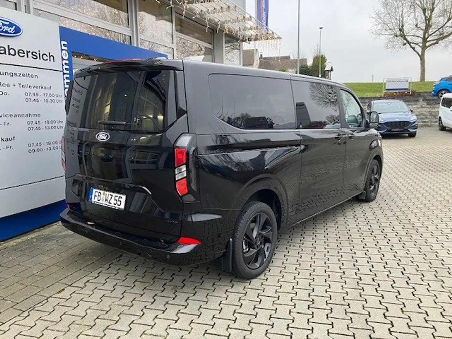 Ford Transit Custom 320 L2 Tourneo Titanium AWD,19Zoll, Tieferlegung Schwarz - 2