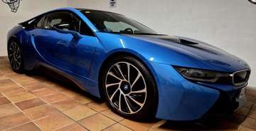 i8