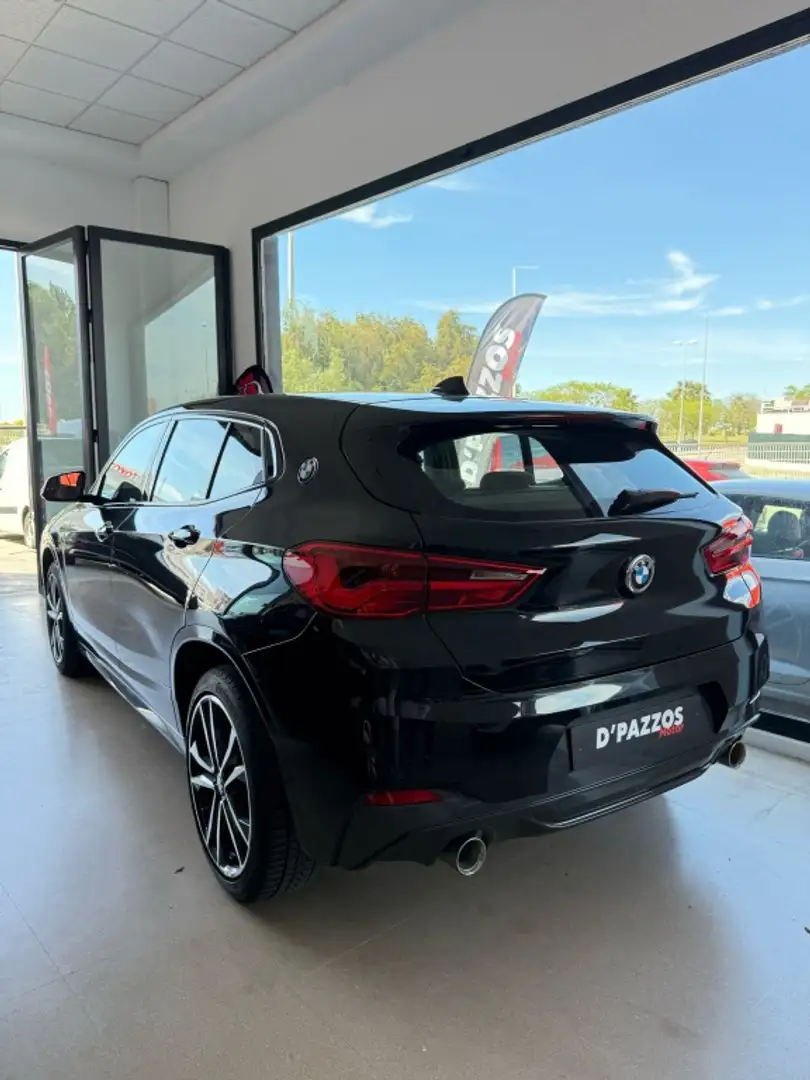 BMW X2 sDrive 18dA M Sport X Negro - 2