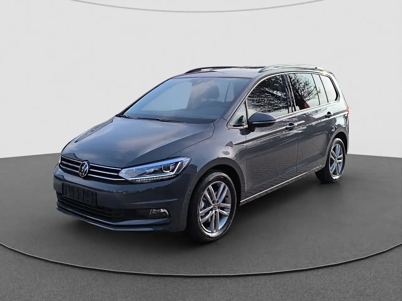 Volkswagen Touran 1.5 TSI DSG Comfortline AHK NAVI RFK 2
