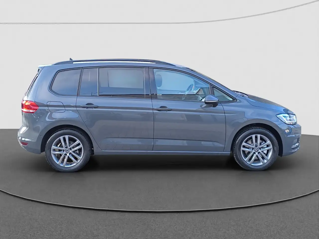Volkswagen Touran 1.5 TSI DSG Comfortline AHK NAVI RFK 11
