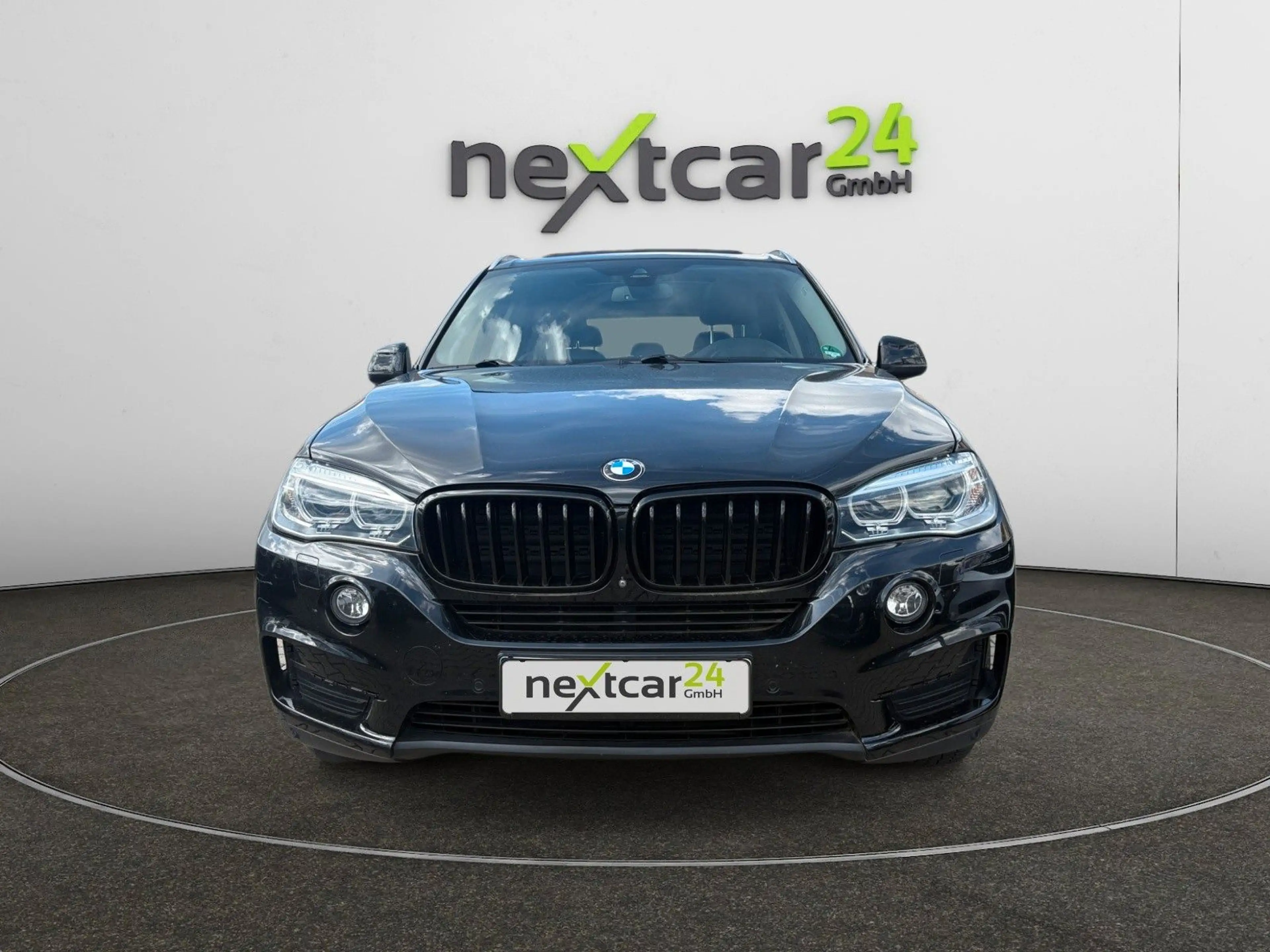 BMW X5 xDrive 40 e — photo 2