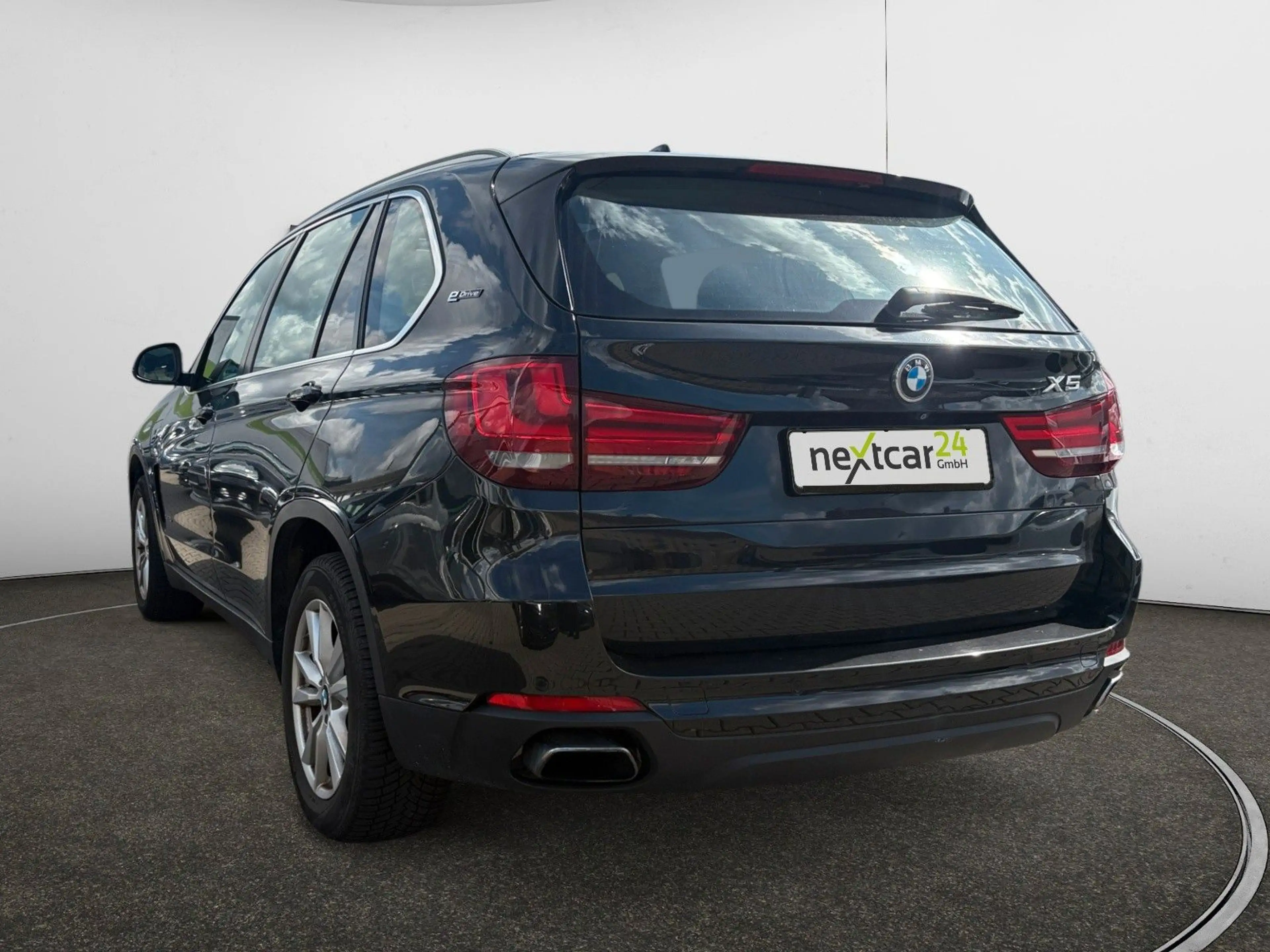 BMW X5 xDrive 40 e — photo 6