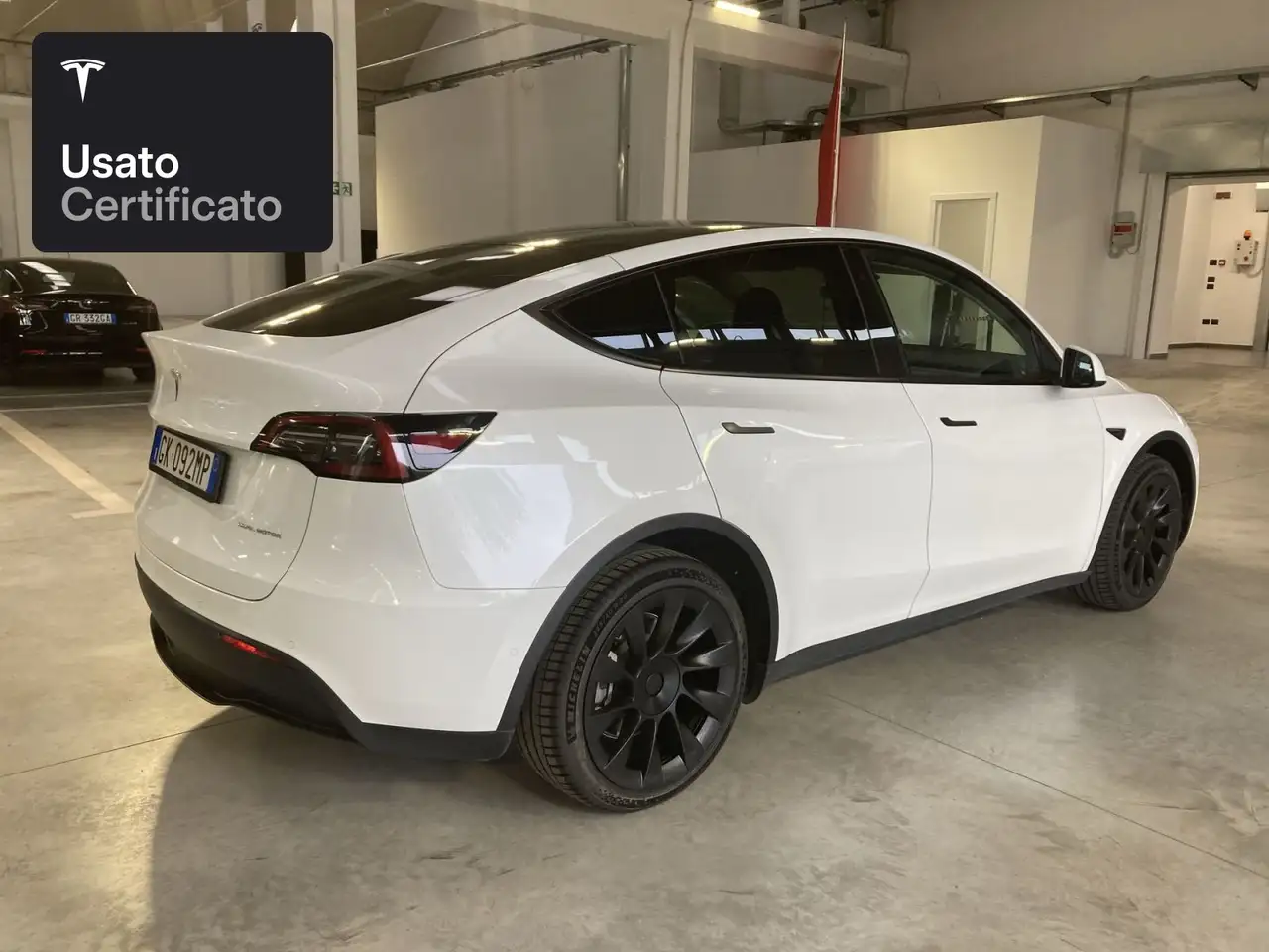2022 Tesla Model Y Long Range AWD, photograph 9