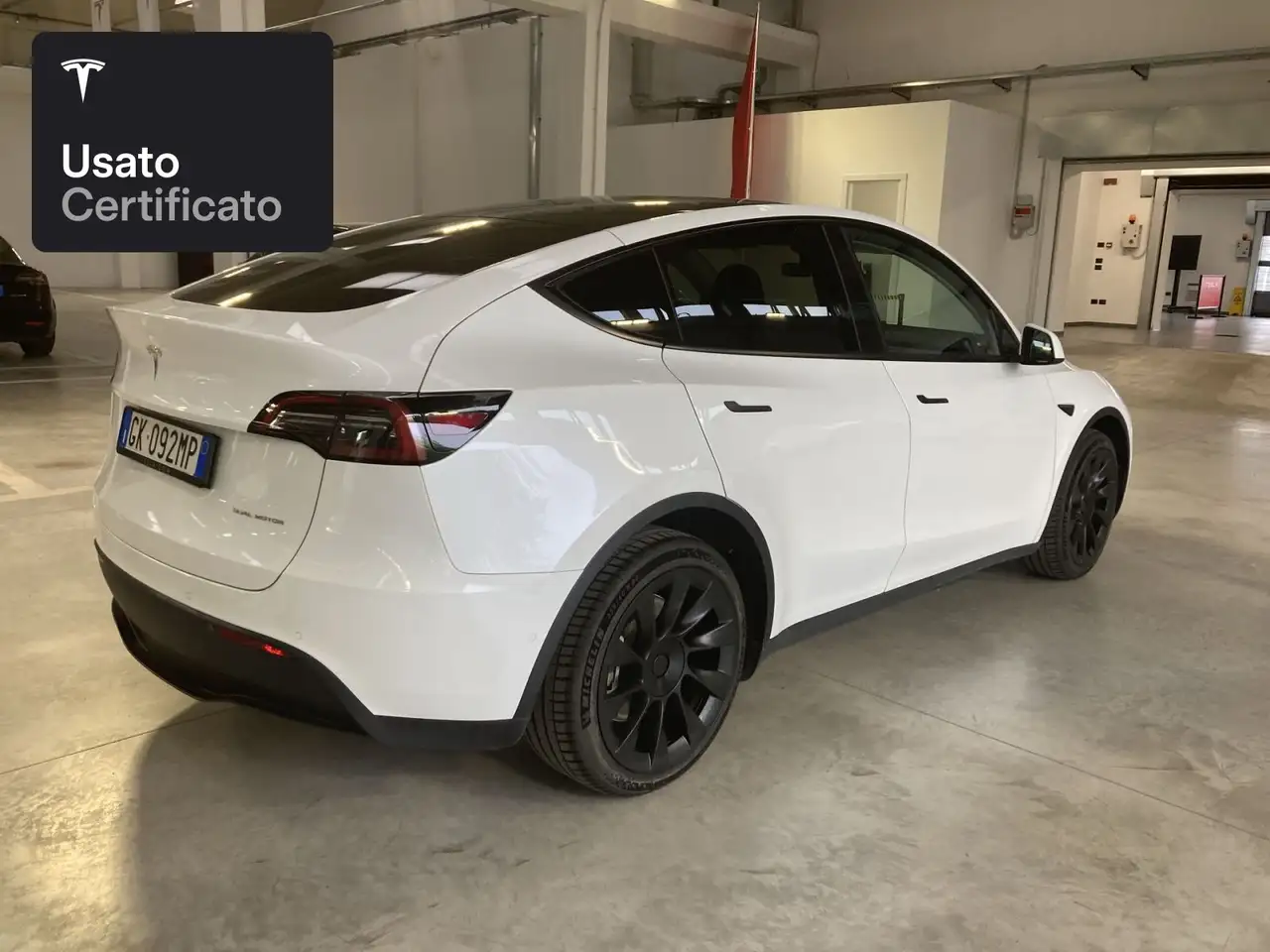 2022 Tesla Model Y Long Range AWD, photograph 7
