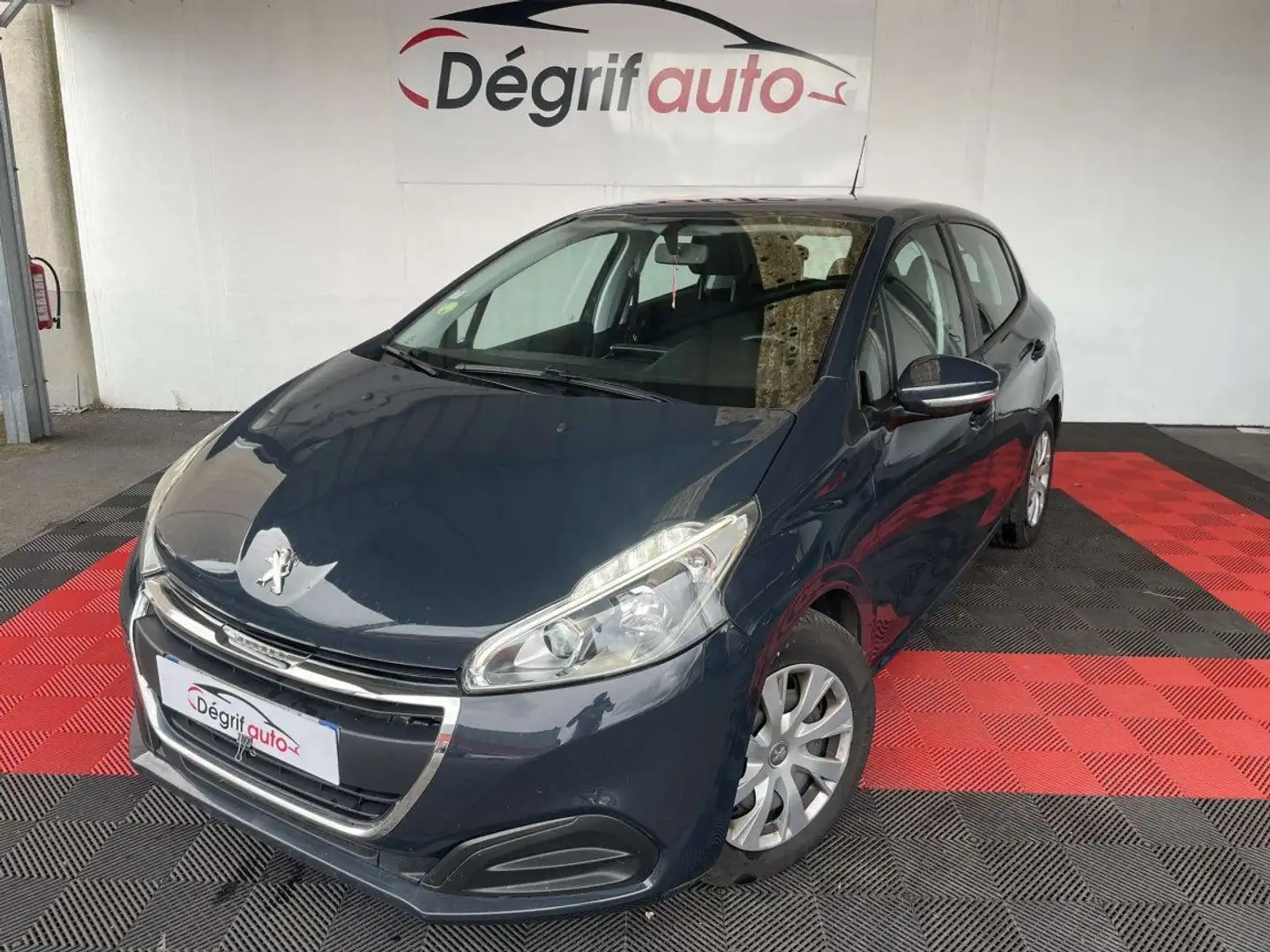 Peugeot 208 BlueHDi 100ch BVM6 Active Bleu - 1