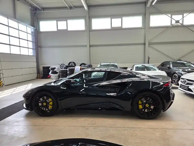 Lotus Emira view 15