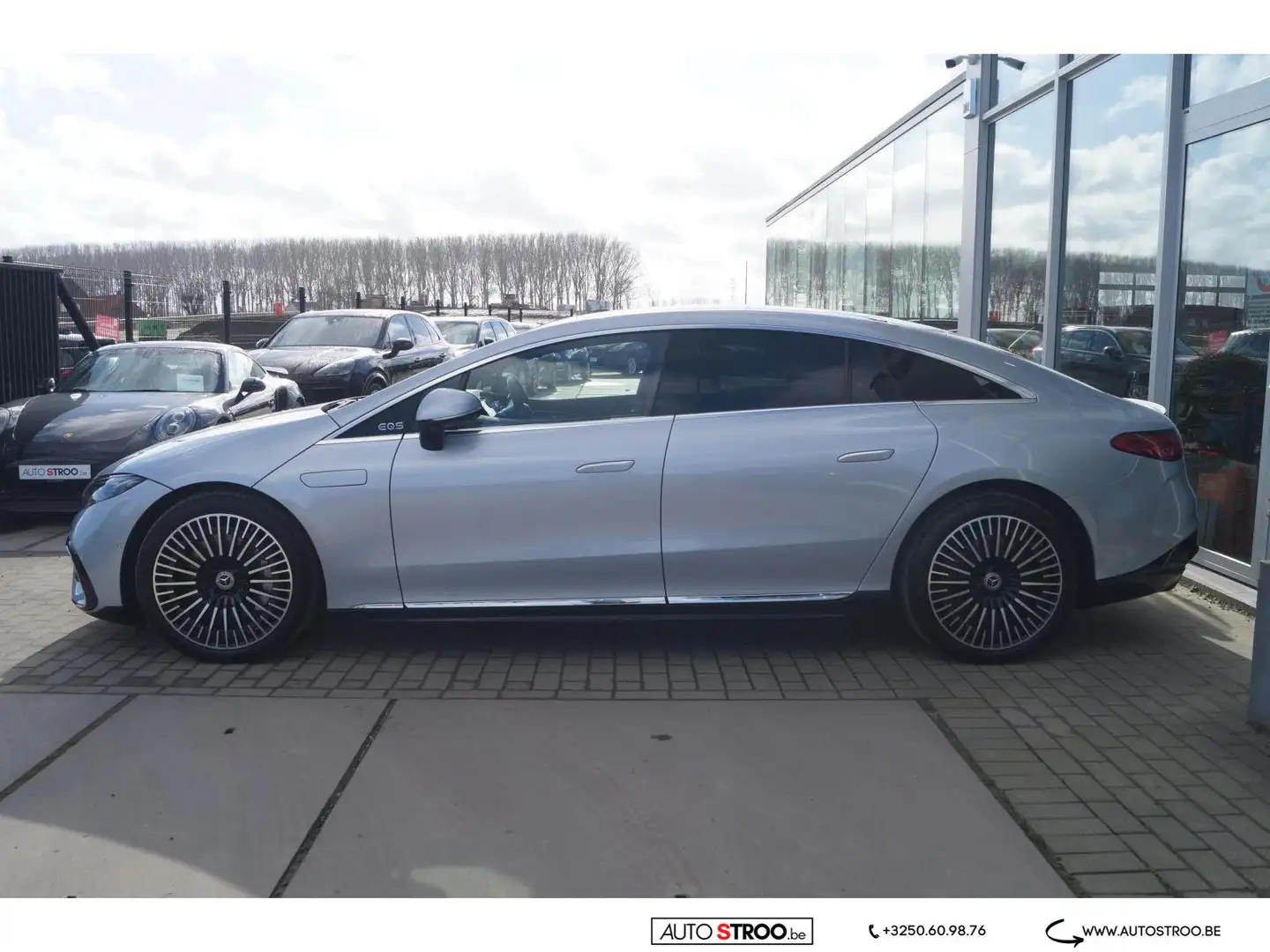 Mercedes-Benz EQS 350 AMG l PANO l AIRMATIC l ACC Argent - 2