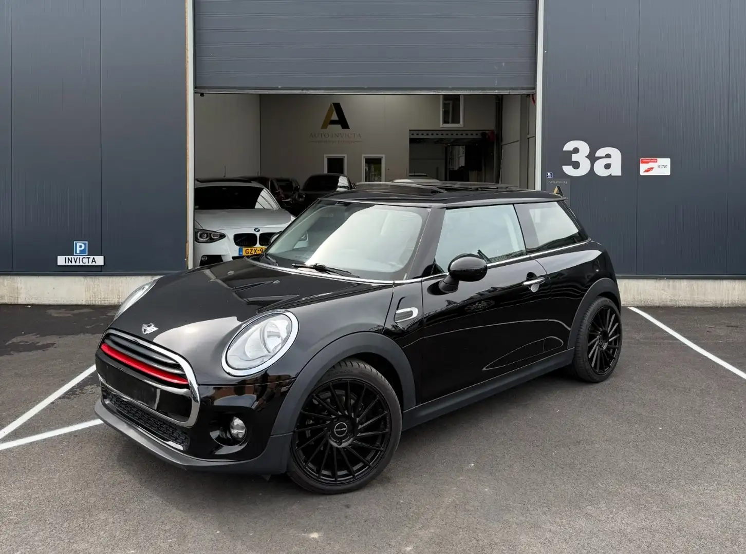 MINI One 1.2 - Automaat - Panoramadak Zwart - 1