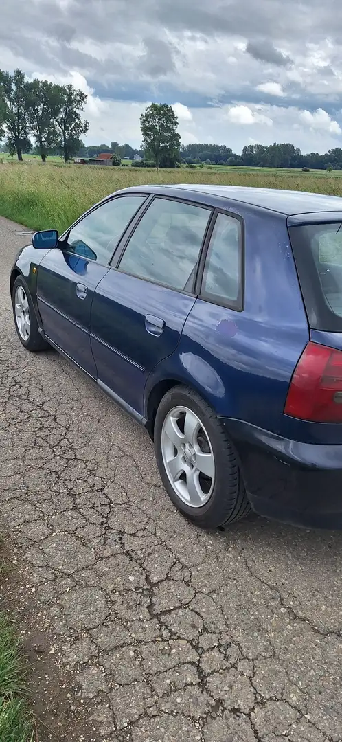 Audi A3 1.6 Ambition - 2