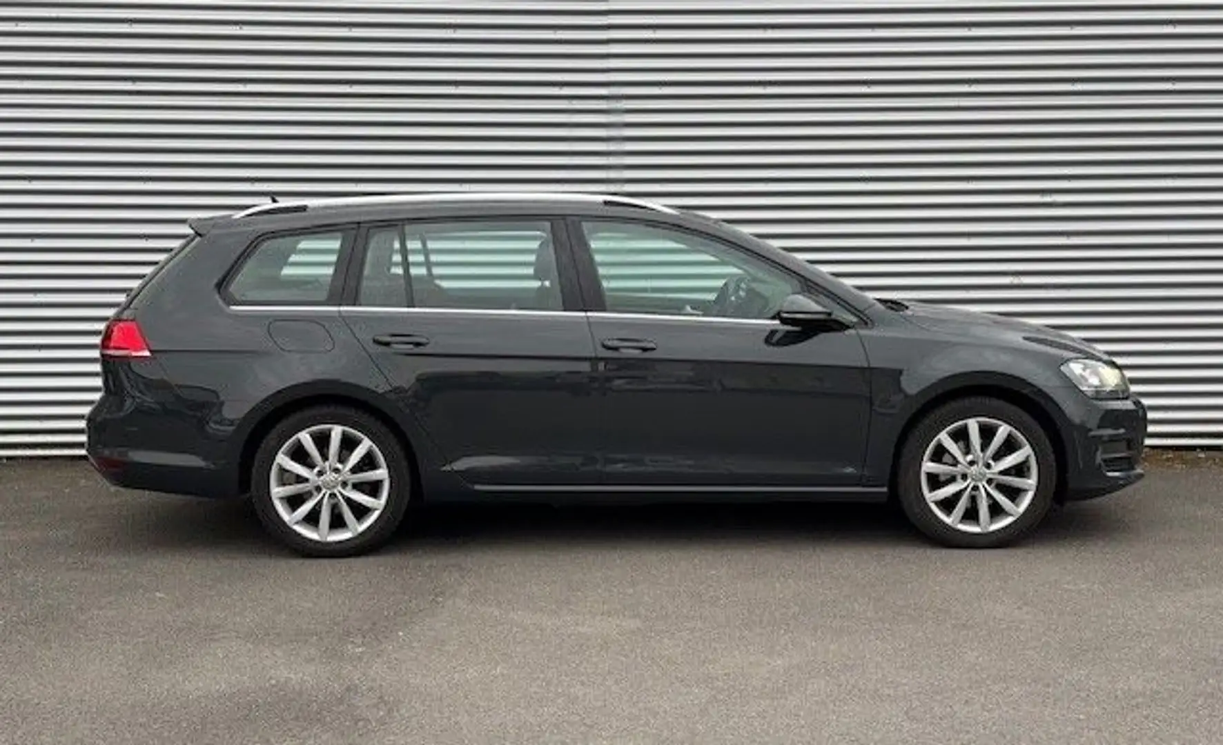 Volkswagen Golf 7 2.0 TDI Variant Highline*ACC*Bi-Xenon*AHK Grau - 2