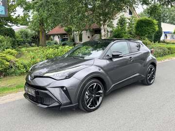 2.0 Hybrid 184PK GR-Sport•ACC•Camera
