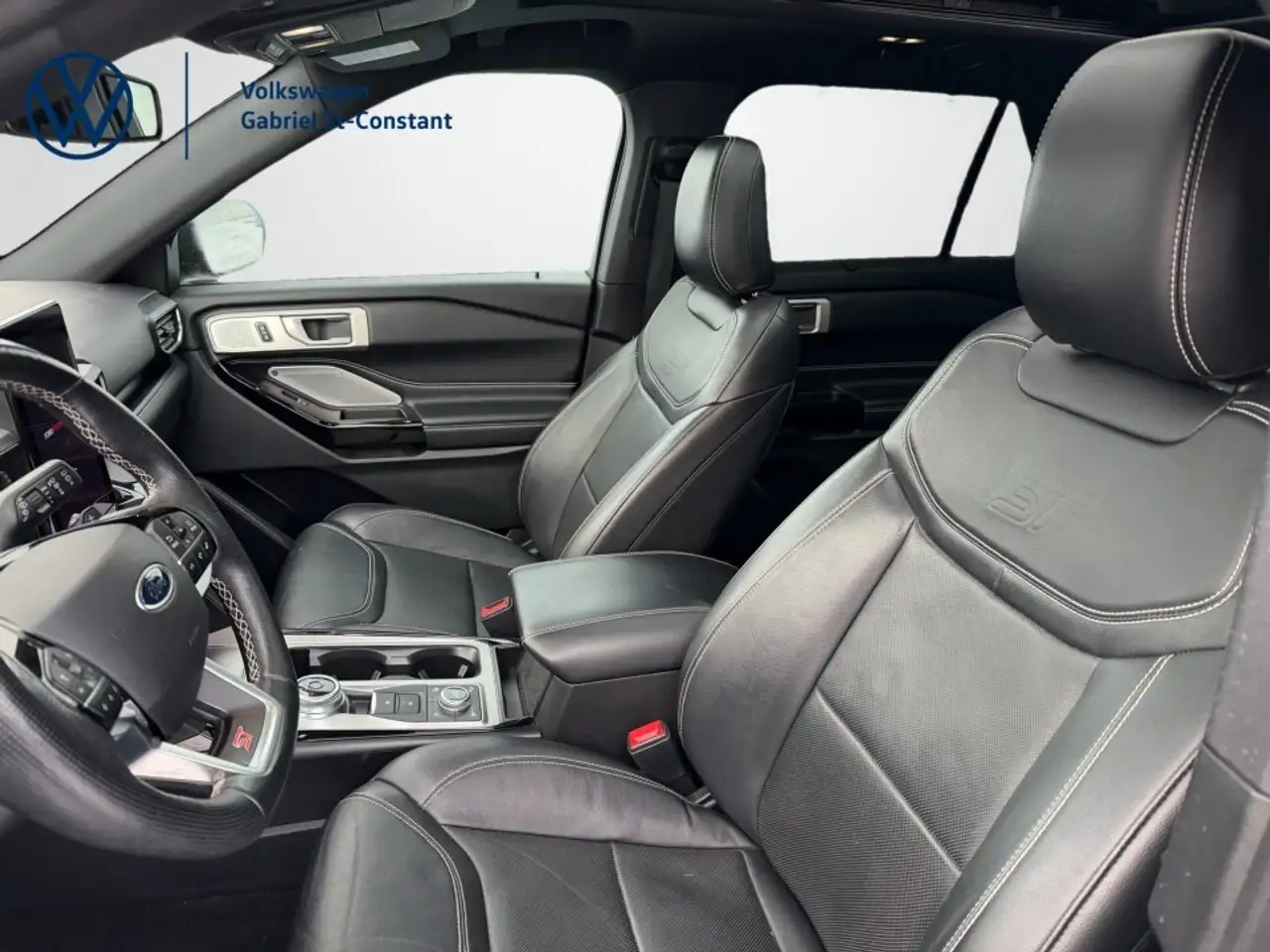Ford Explorer снимка Ford Explorer