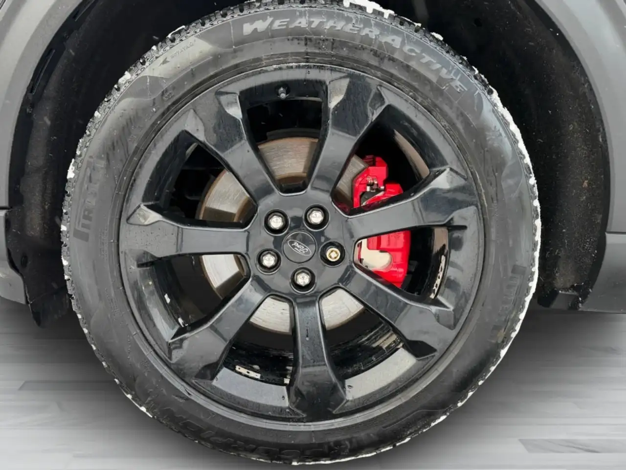 Ford Explorer снимка Ford Explorer