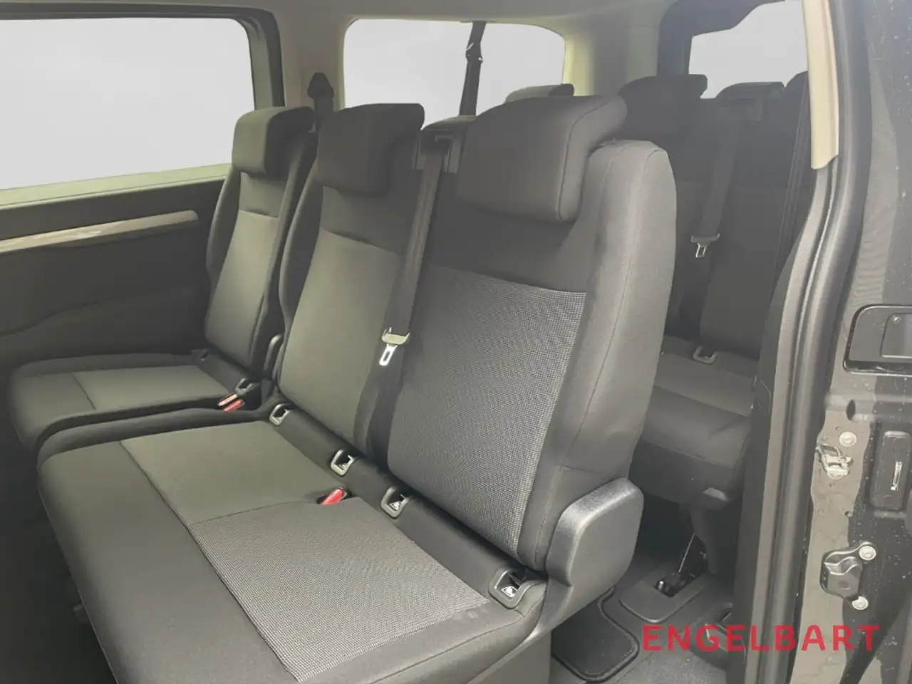 Toyota Proace Verso 2.2D AT L2 Comfort Navi 9-Sitzer 12