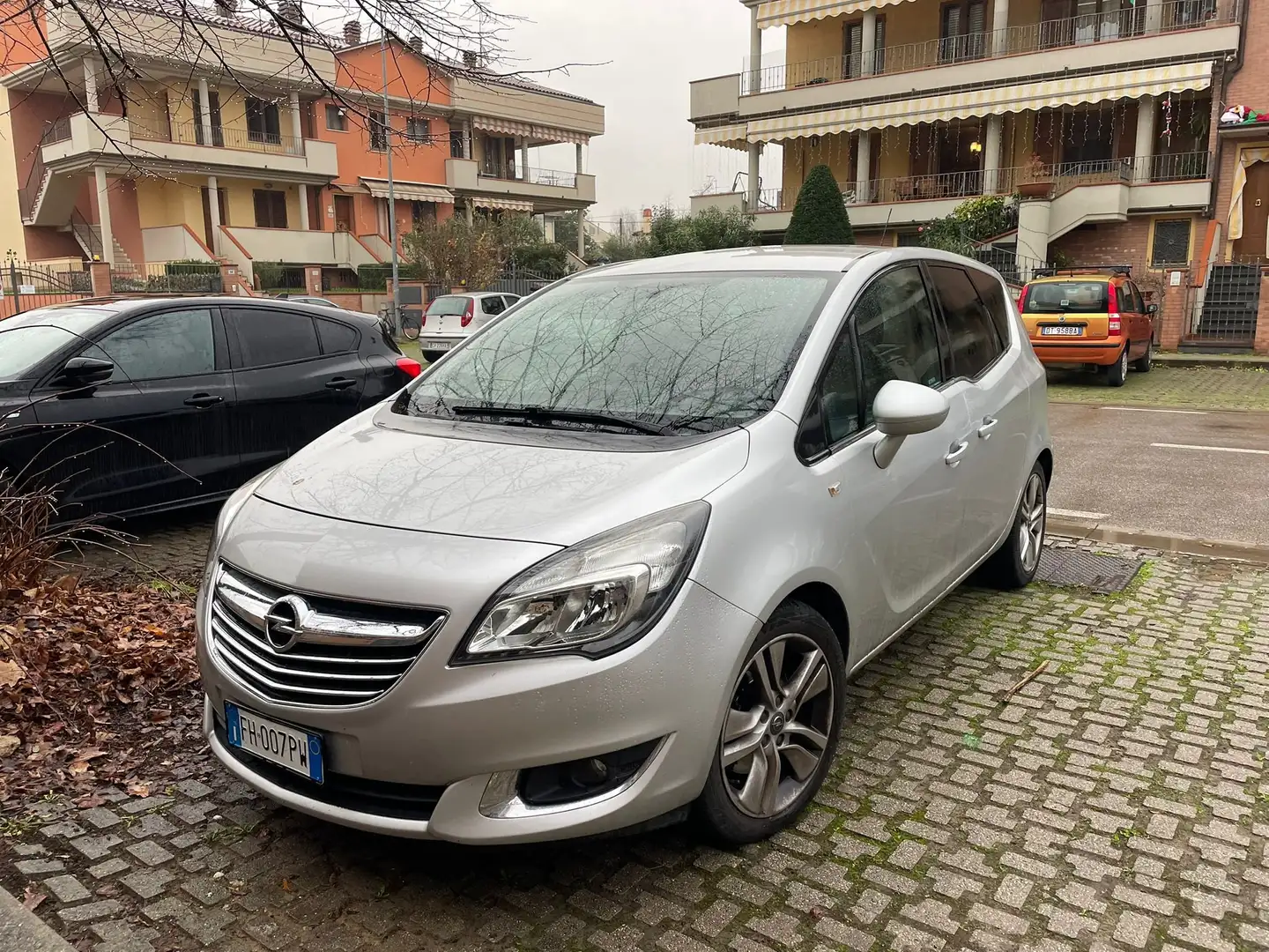 Opel Meriva Meriva 1.6 cdti Advance (elective) s Grigio - 1