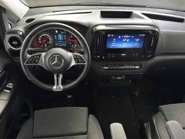 Mercedes-Benz Vito view 7