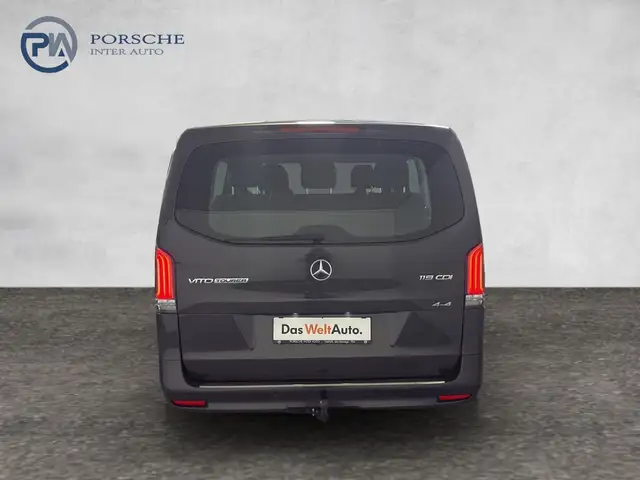 Mercedes-Benz Vito view 5
