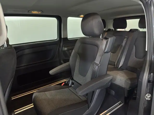 Mercedes-Benz Vito view 13