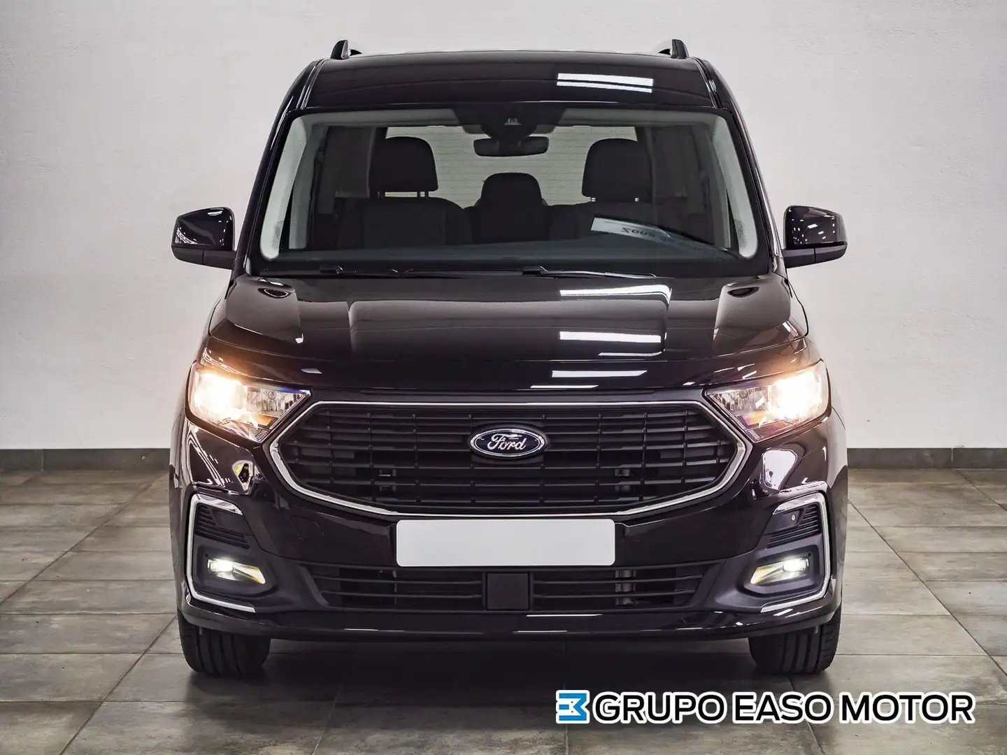 Ford Tourneo Connect 2.0 Ecoblue SWB L1 Titanium 122 Aut. Negro - 2