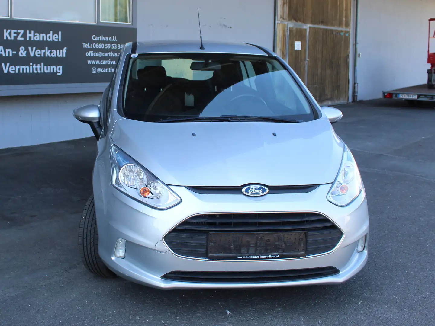 Ford B-Max Trend Silber - 2