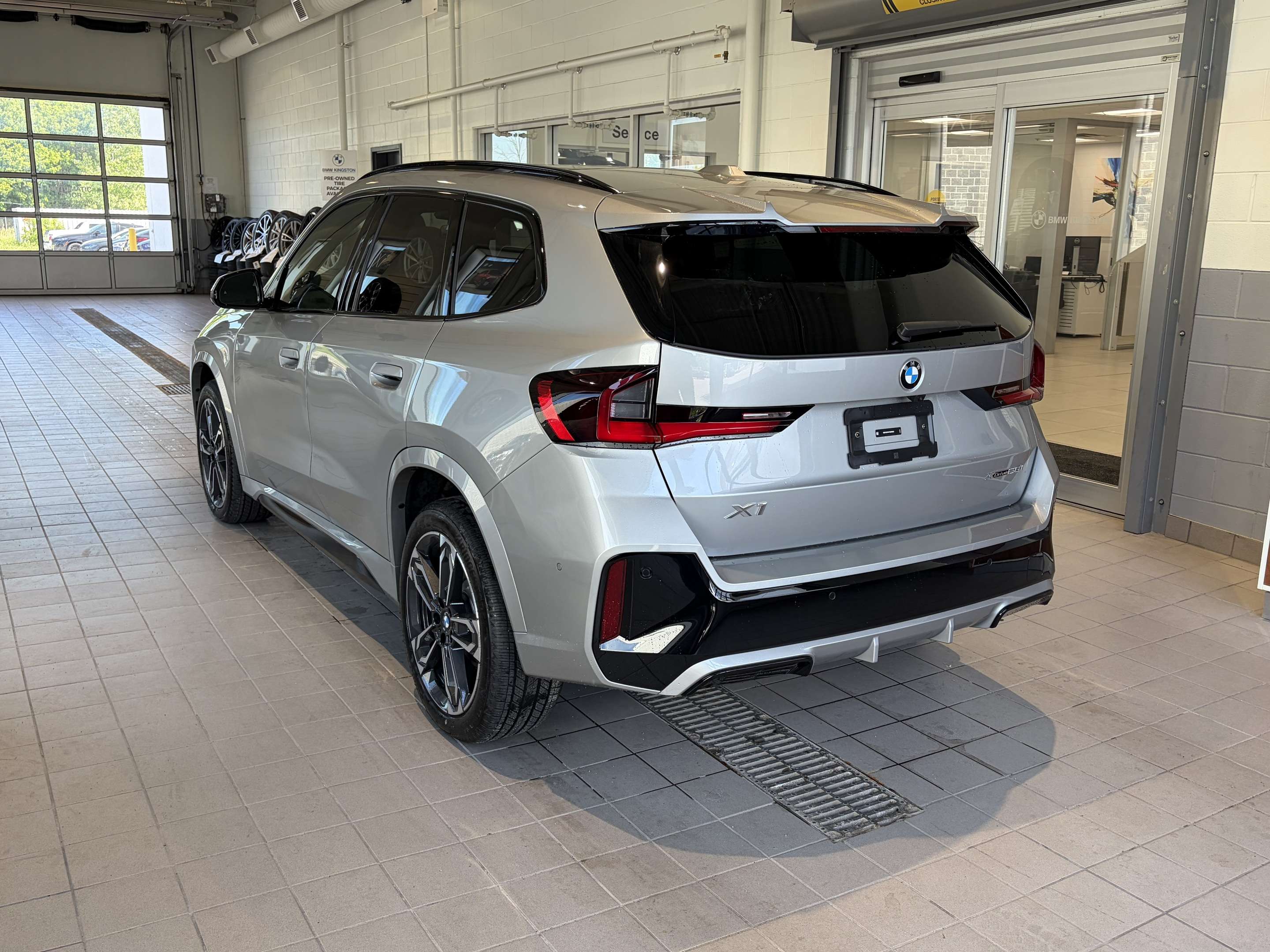 2026 BMW X1 xDrive28i — photo 1